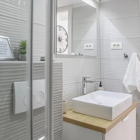 Dioniz Διαμέρισμα Σπλιτ