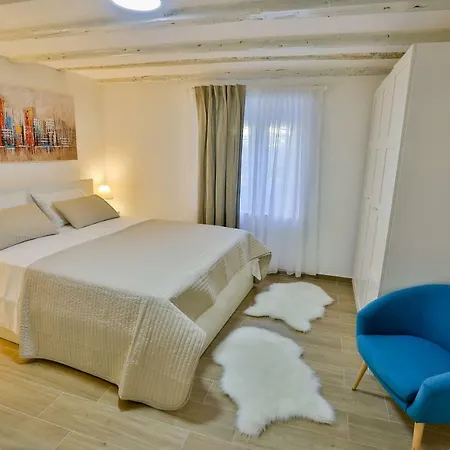 Dioniz Apartment Split