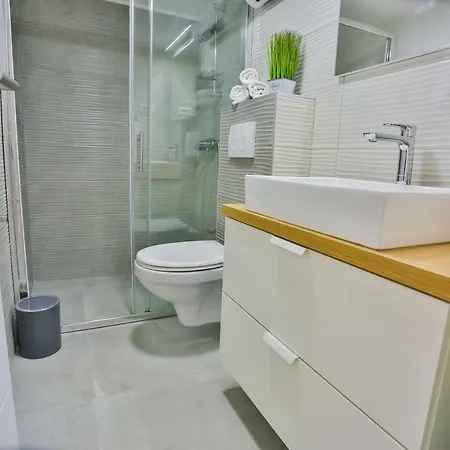 Dioniz Apartment