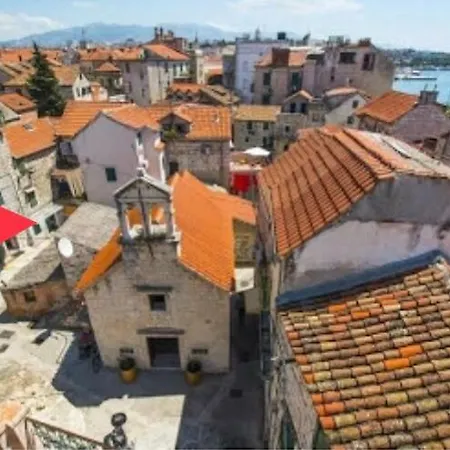 Dioniz * Split